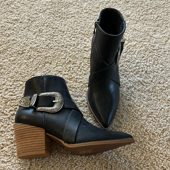 Western Booties - Picture 1 of 5